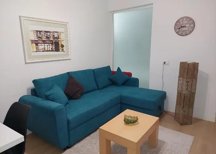 Διαμέρισμα Staycation Τίρανα